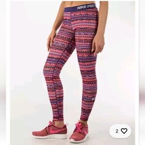 Nike WOMEN'S Pro Hyperwarm 8 Bit Printed Training Tights Women's Small